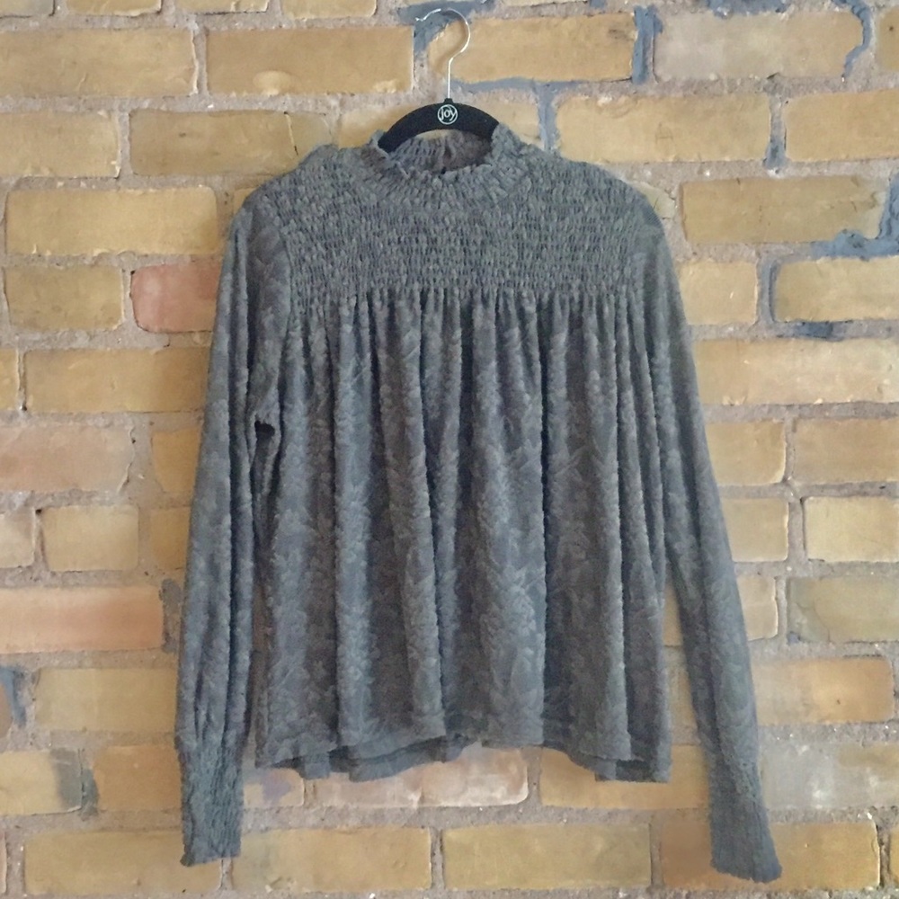 Anthropologie green lace top